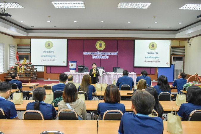 ต้อนรับคณะศึกษาดูงานจาก เทศบาลตำบลสรรคบุรี จังหวัดชัยนาท