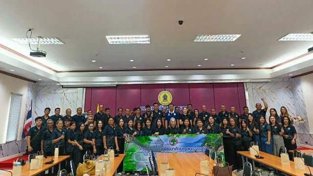 ต้อนรับคณะศึกษาดูงานจาก   องค์การบริหารส่วนตำบลอู่โลก จังหวัดสุรินทร์